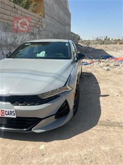 كيا K5